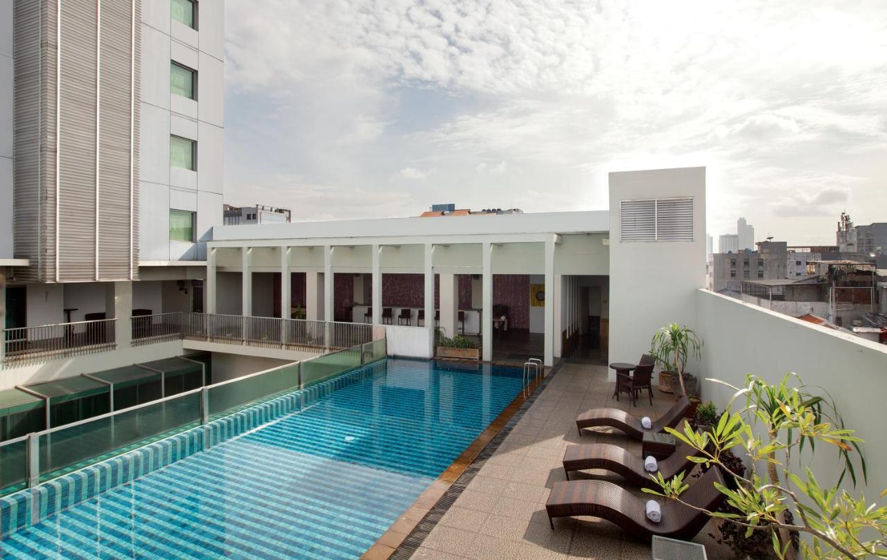 Sparks Life Jakarta, Artotel Curated Kültér fotó