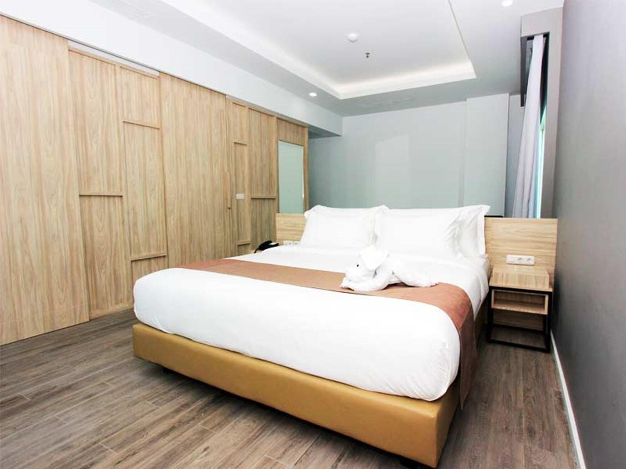 Sparks Life Jakarta, Artotel Curated Kültér fotó