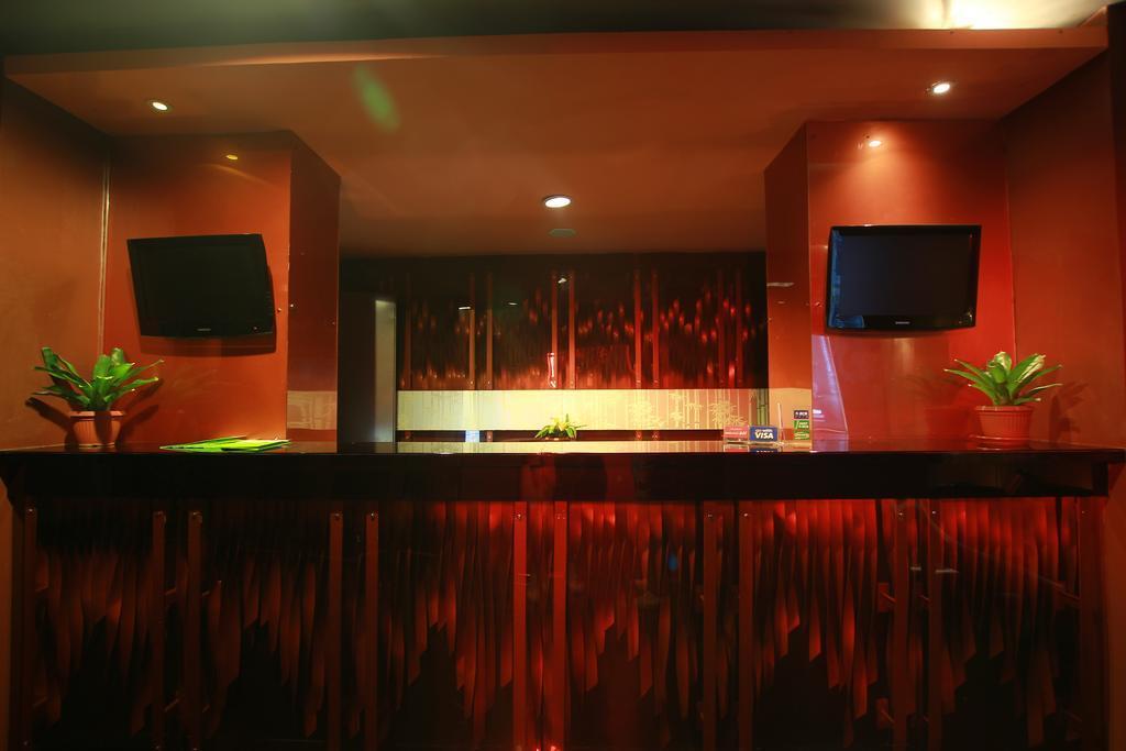 Sparks Life Jakarta, Artotel Curated Kültér fotó