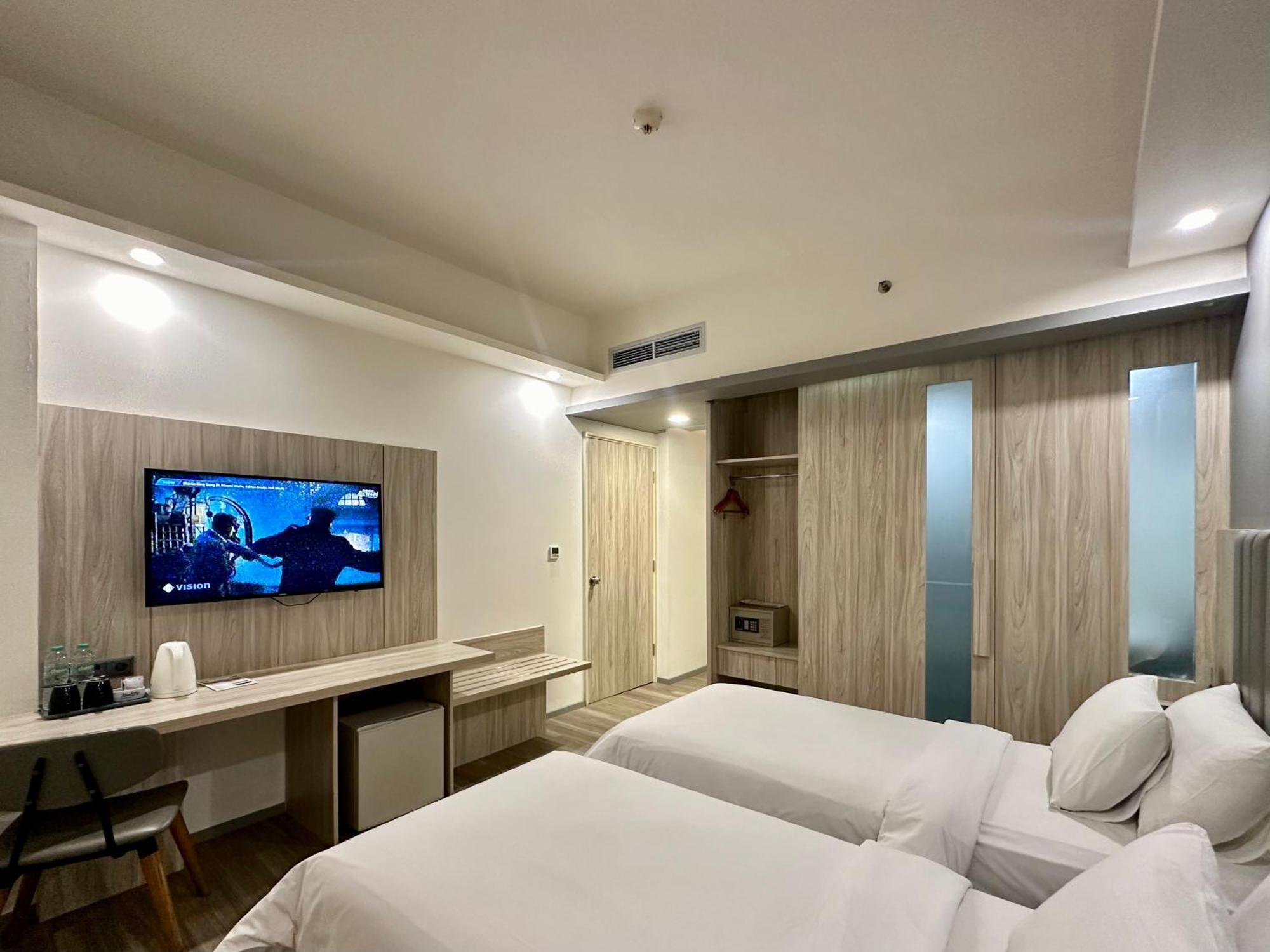 Sparks Life Jakarta, Artotel Curated Kültér fotó